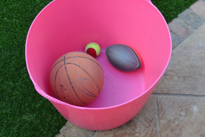 Balls in a container for a bouncing science investigation